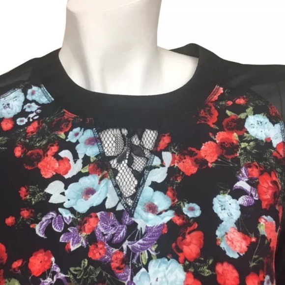BCBGeneration Black Floral Top - Picture 3 of 6